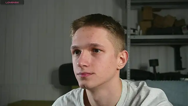 dustyn fox online show from 02/06/25, 05:30