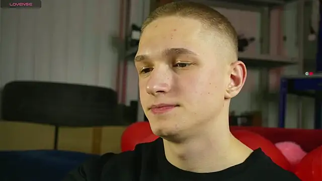 dustyn fox online show from 02/12/25, 05:37