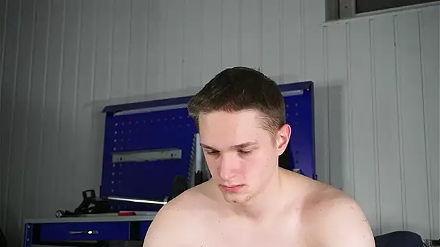 dustyn fox online show from 02/16/26, 04:03