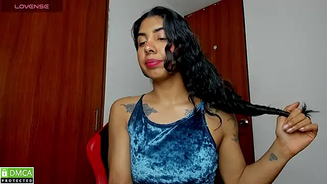 jasmine bunny  online show from 04/22/26, 01:41