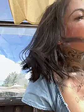 Iam Annii online show from 12/18/24, 07:19