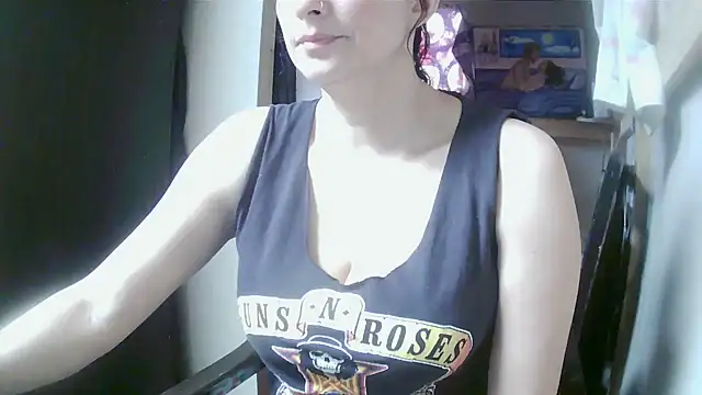 Snapshot of Jennys_room_77 chatting on 07/07/26, 08:35 Jennys room 77 online show from 07/07/26, 08:35