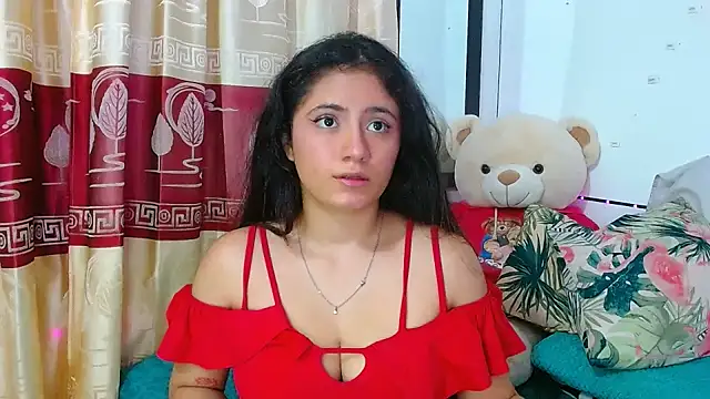 Snapshot of amy_cute41 chatting on 02/04/25, 02:49 amy cute41 online show from 02/04/25, 02:49