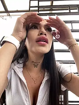 Effy Bonny online show from 02/07/25, 05:51