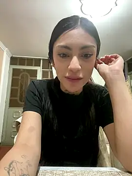 Effy Bonny online show from 10/17/25, 02:15