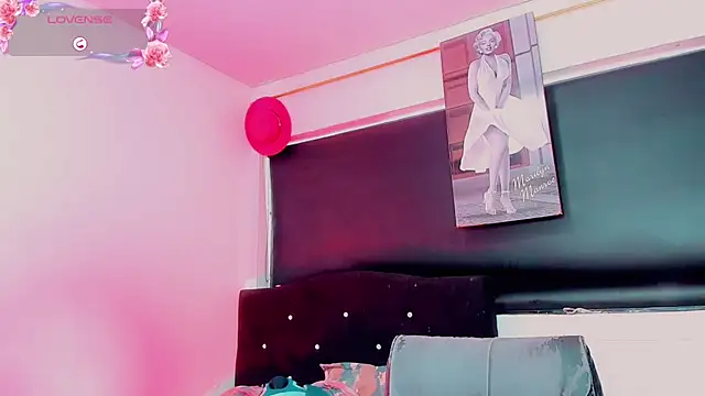 Kendall hornyy online show from 07/09/26, 08:35