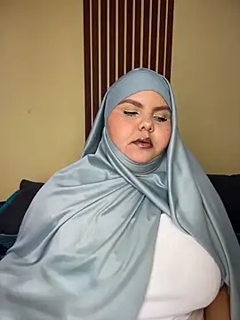 Snapshot of _Shara_Handal_ chatting on 06/04/26, 09:15 Shara Handal online show from 06/04/26, 09:15