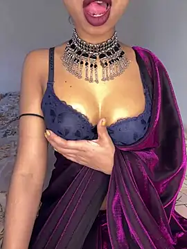 Snapshot of Hot-sexy222 chatting on 01/05/25, 02:49 Hot-sexy222 online show from 01/05/25, 02:49