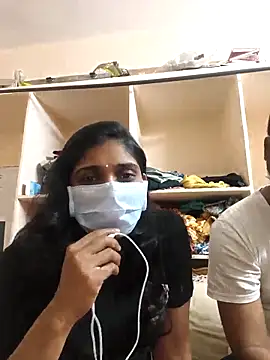 Snapshot of fuck6inch9 chatting on 09/29/25, 01:05 fuck6inch9 online show from 09/29/25, 01:05