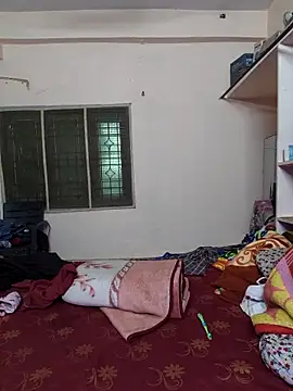 Snapshot of fuck6inch9 chatting on 10/10/25, 06:07 fuck6inch9 online show from 10/10/25, 06:07