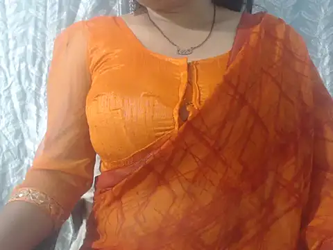 Snapshot of cute-priy chatting on 03/18/26, 04:48 cute-priy online show from 03/18/26, 04:48