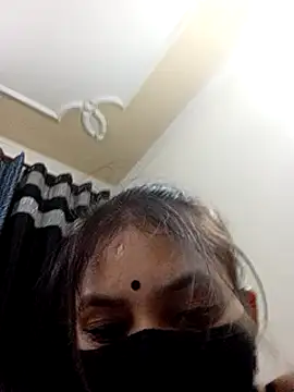 Snapshot of sona-877 chatting on 01/26/25, 09:18 sona-877 online show from 01/26/25, 09:18