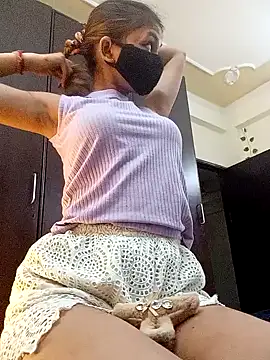 Snapshot of sona-877 chatting on 02/10/25, 08:42 sona-877 online show from 02/10/25, 08:42