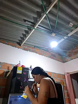 sexy-latin10 online show from 10/13/25, 01:00