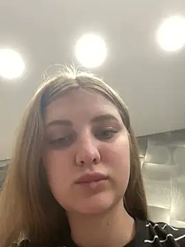 Snapshot of MollyDolle chatting on 08/07/26, 11:12 MollyDolle online show from 08/07/26, 11:12