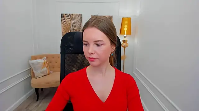 Snapshot of MileyWings chatting on 02/03/26, 12:32 MileyWings online show from 02/03/26, 12:32