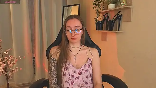 ShiroHeby online show from 04/17/26, 01:14