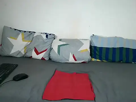 Snapshot of BIGTITTISXXX chatting on 12/04/25, 09:51 BIGTITTISXXX online show from 12/04/25, 09:51