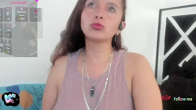 Snapshot of Baioleth chatting on 09/30/25, 08:14 Baioleth online show from 09/30/25, 08:14