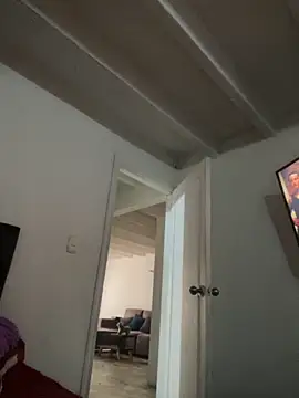 Khalyk G online show from 10/17/25, 01:46