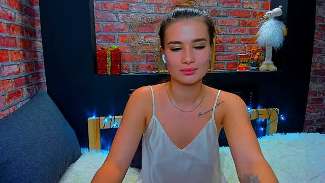 UrJoyy online show from 12/08/24, 08:15