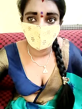 Snapshot of anisha91 chatting on 03/10/25, 07:42 anisha91 online show from 03/10/25, 07:42