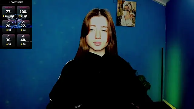 Luxuryalma online show from 09/22/25, 07:43