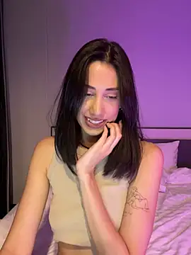 Snapshot of Sophiehii chatting on 01/27/25, 11:11 Sophiehii online show from 01/27/25, 11:11