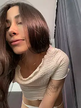 Sophiehii online show from 07/16/26, 10:54