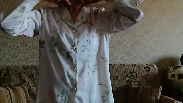 Elegant00Lady online show from 10/25/25, 06:10