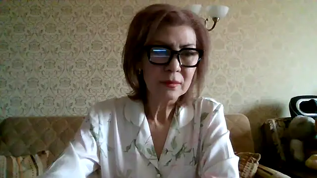 Elegant00Lady online show from 02/11/26, 05:34