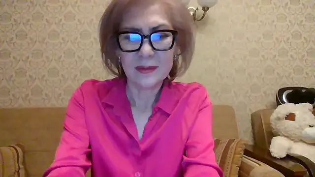 Elegant00Lady online show from 05/21/26, 04:03