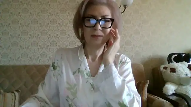Elegant00Lady online show from 05/29/26, 03:48