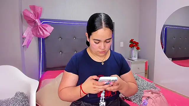 emma lye online show from 02/11/26, 09:20