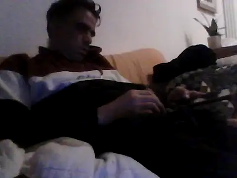 Snapshot of Giocandoassieme chatting on 11/19/25, 05:57 Giocandoassieme online show from 11/19/25, 05:57