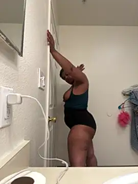 Prettynthick12 online show from 05/30/26, 03:25