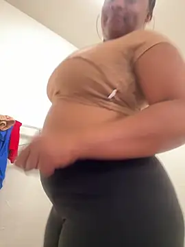 Prettynthick12 online show from 06/11/26, 01:20