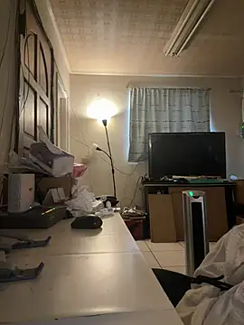 chih515 online show from 01/12/25, 01:32