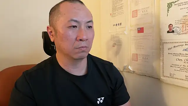 chih515 online show from 02/06/25, 06:29