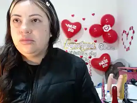 lanaqueen699 online show from 02/21/25, 12:17