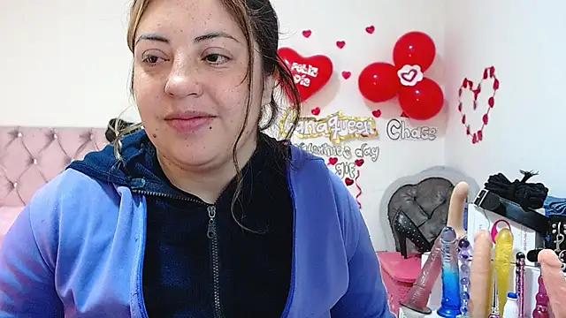 lanaqueen699 online show from 03/10/25, 12:15