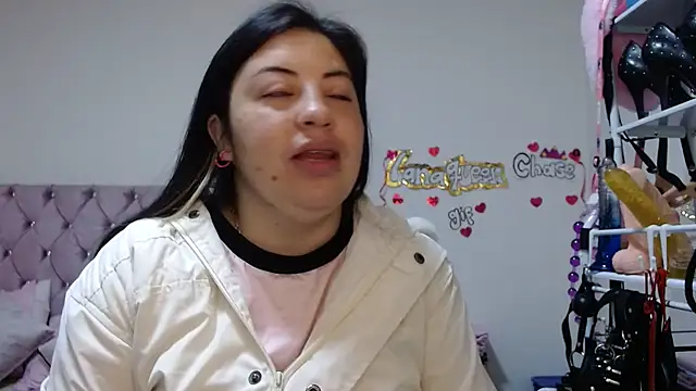 Snapshot of lanaqueen699 chatting on 02/23/26, 12:13 lanaqueen699 online show from 02/23/26, 12:13