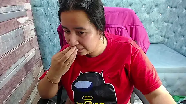 NaomyPrinces online show from 12/05/24, 11:51