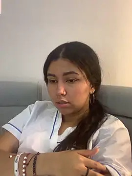 Larabrooks online show from 09/29/25, 05:40