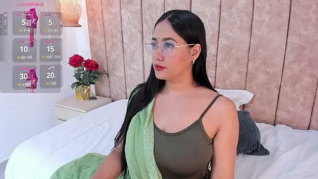 Katrina baurii online show from 04/07/26, 02:28