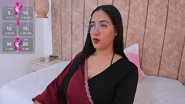 Katrina baurii online show from 04/29/26, 12:53