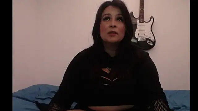 amydeepqueen online show from 11/28/25, 01:47