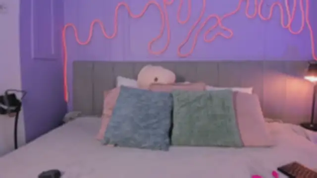 Mai higurashi online show from 09/30/25, 07:52