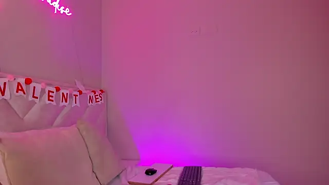  angela x online show from 02/17/25, 05:53