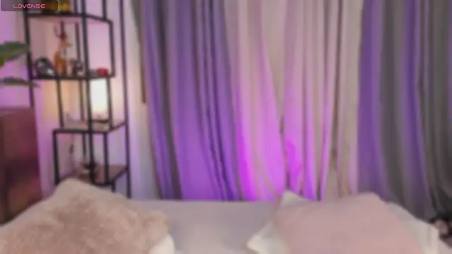 lynda west online show from 04/20/26, 05:21